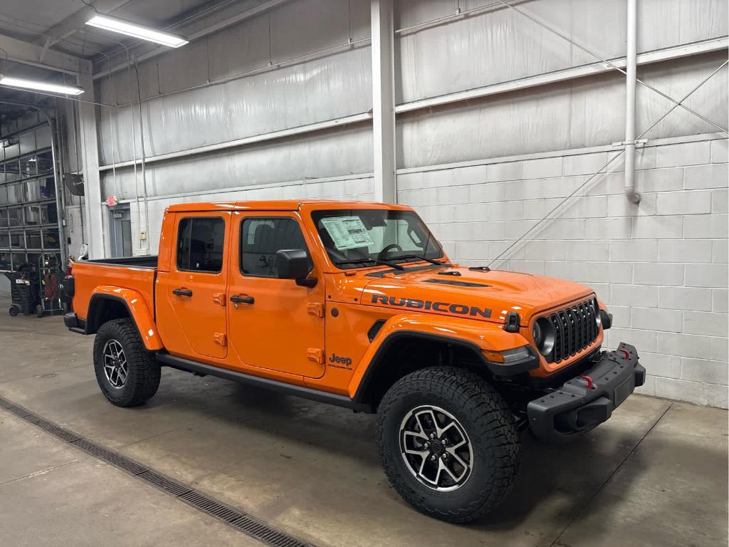 new 2025 Jeep Gladiator car, priced at $56,012