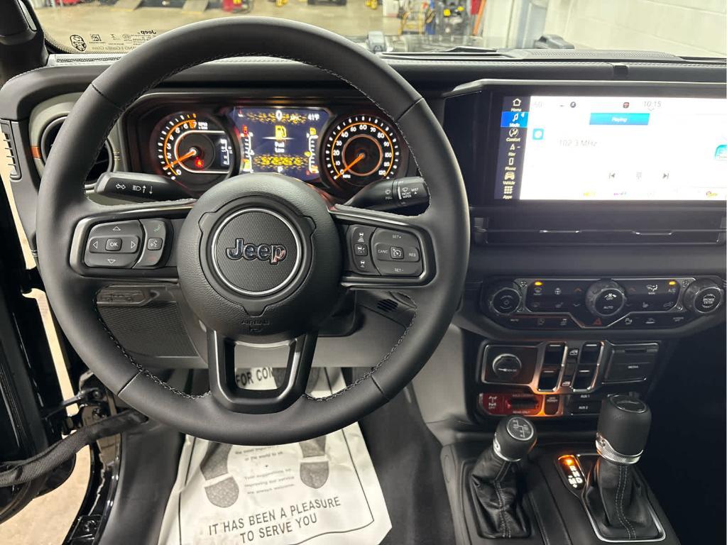 new 2025 Jeep Gladiator car, priced at $52,880