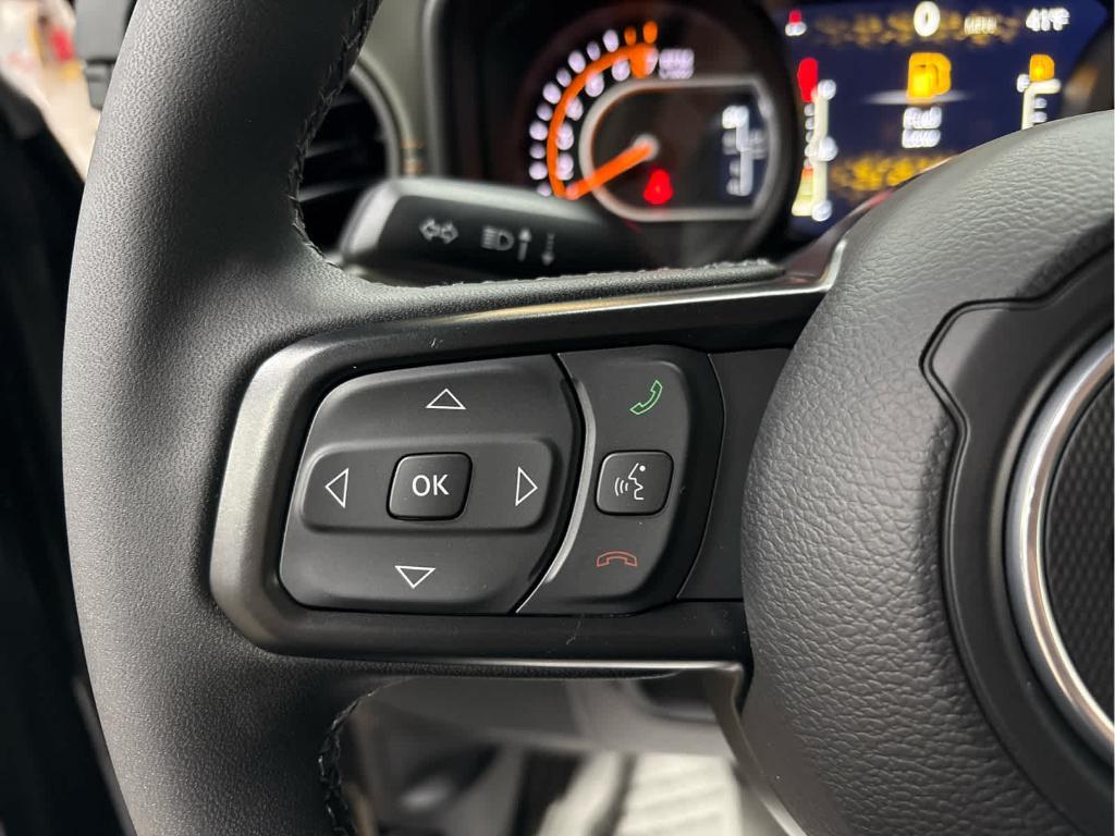 new 2025 Jeep Gladiator car, priced at $52,880