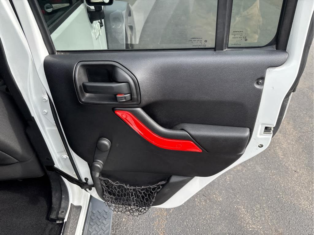 used 2015 Jeep Wrangler Unlimited car, priced at $15,988