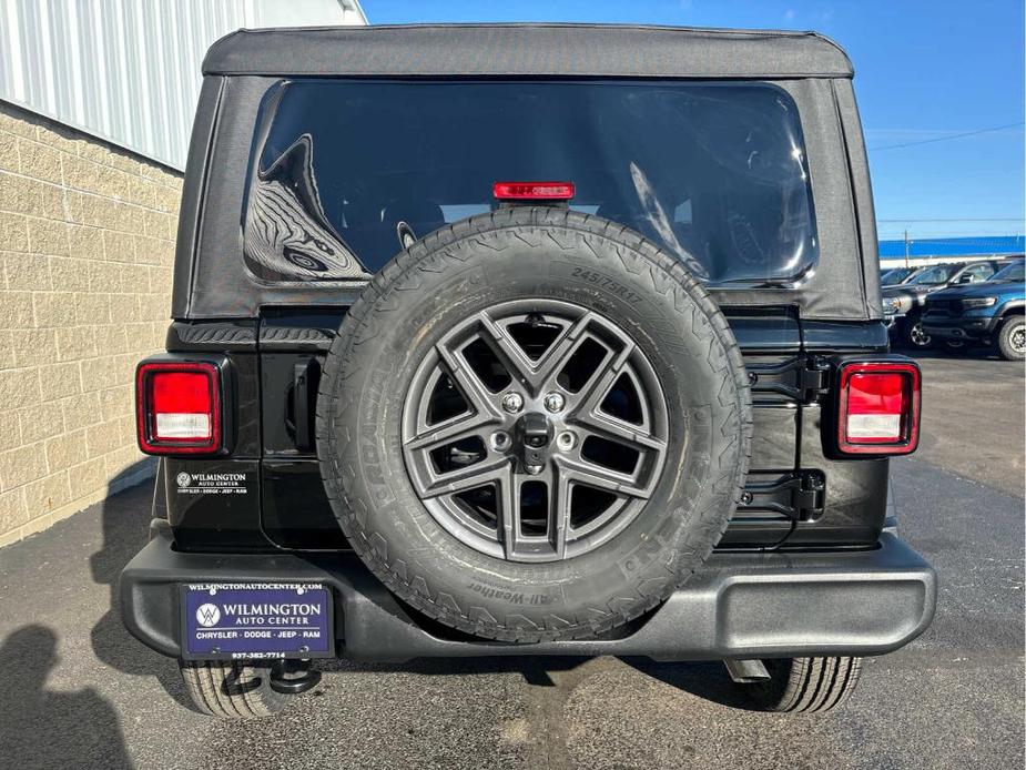 new 2025 Jeep Wrangler car, priced at $38,487