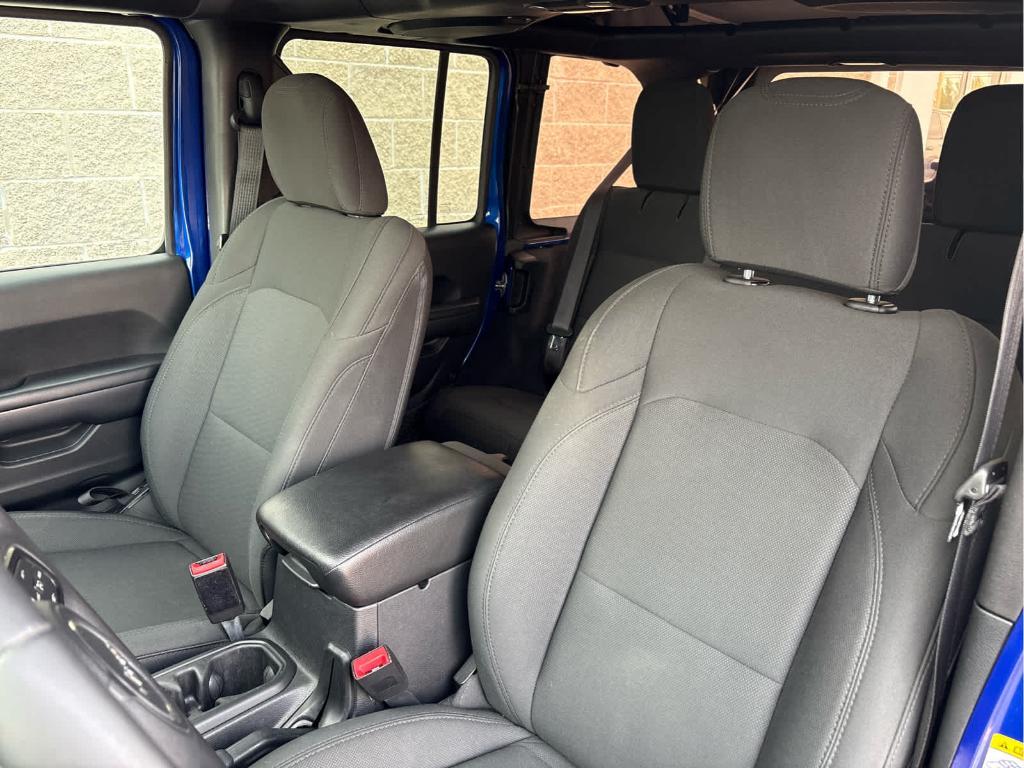 used 2019 Jeep Wrangler Unlimited car, priced at $25,093
