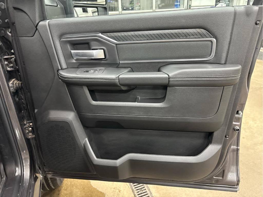 new 2025 Ram 2500 car, priced at $73,475