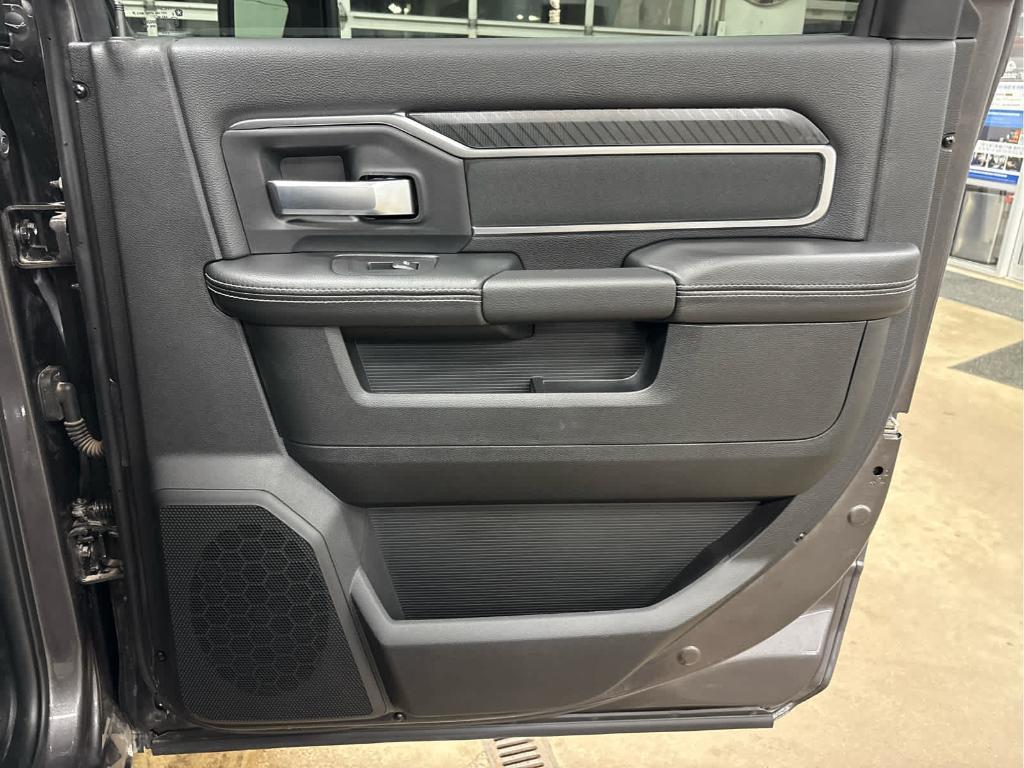new 2025 Ram 2500 car, priced at $73,475