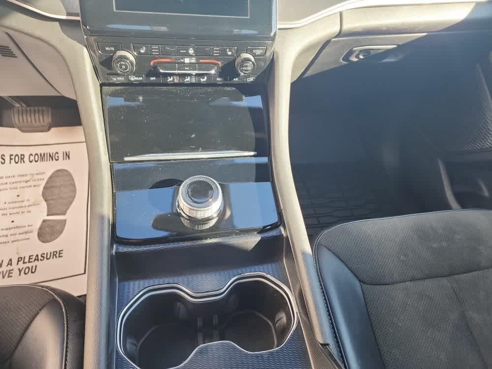 used 2024 Jeep Grand Cherokee L car, priced at $33,400