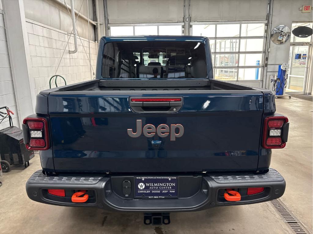 new 2025 Jeep Gladiator car, priced at $60,545