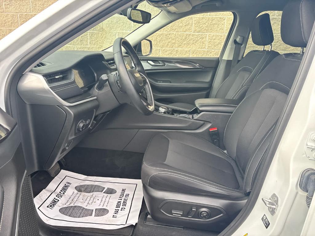 used 2022 Jeep Grand Cherokee L car, priced at $22,440