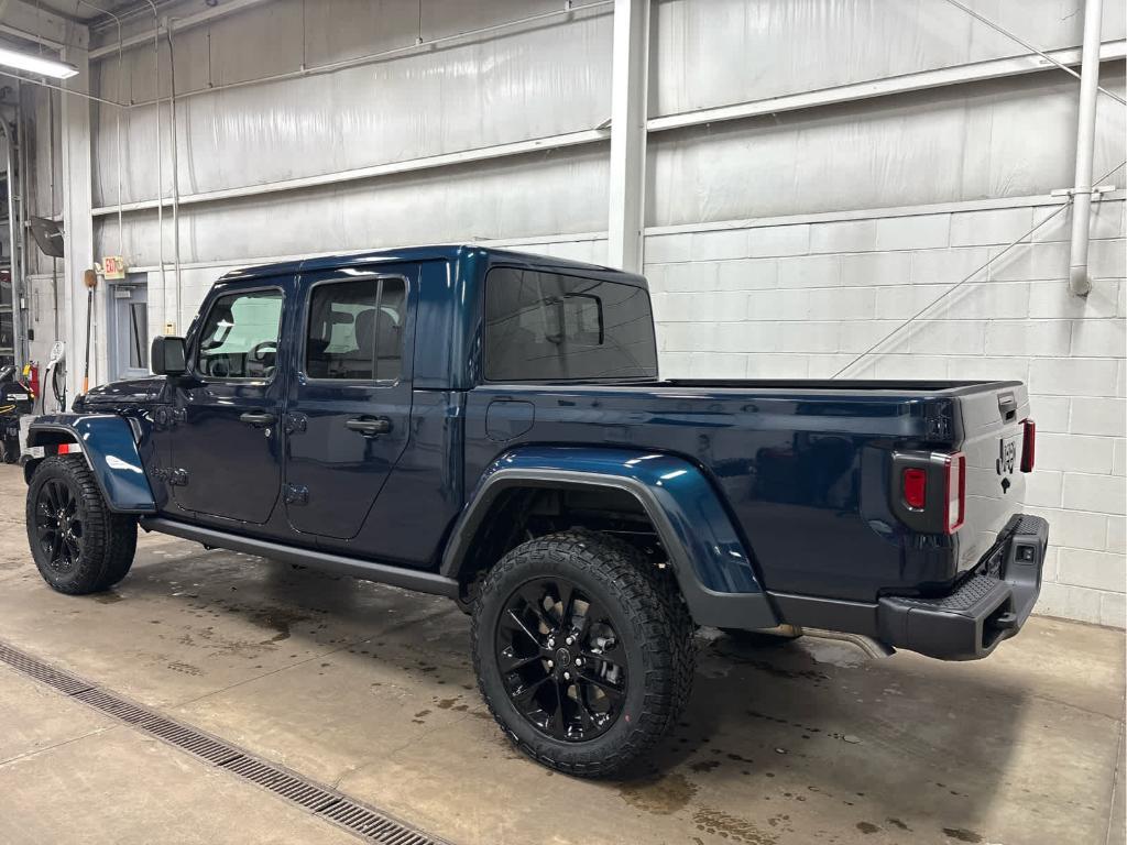 new 2025 Jeep Gladiator car, priced at $42,155