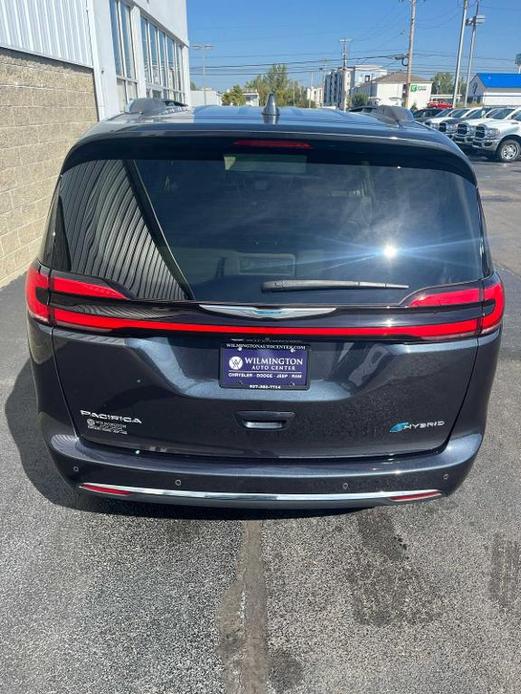 used 2021 Chrysler Pacifica Hybrid car, priced at $32,000