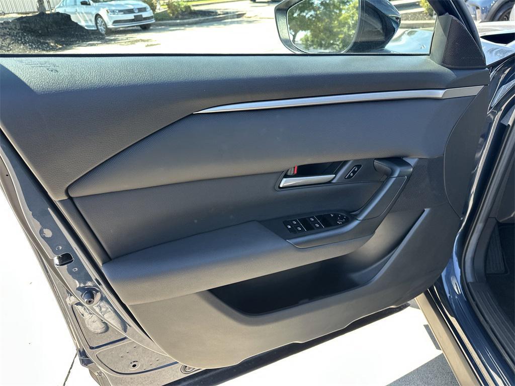 used 2025 Mazda CX-50 car, priced at $27,498