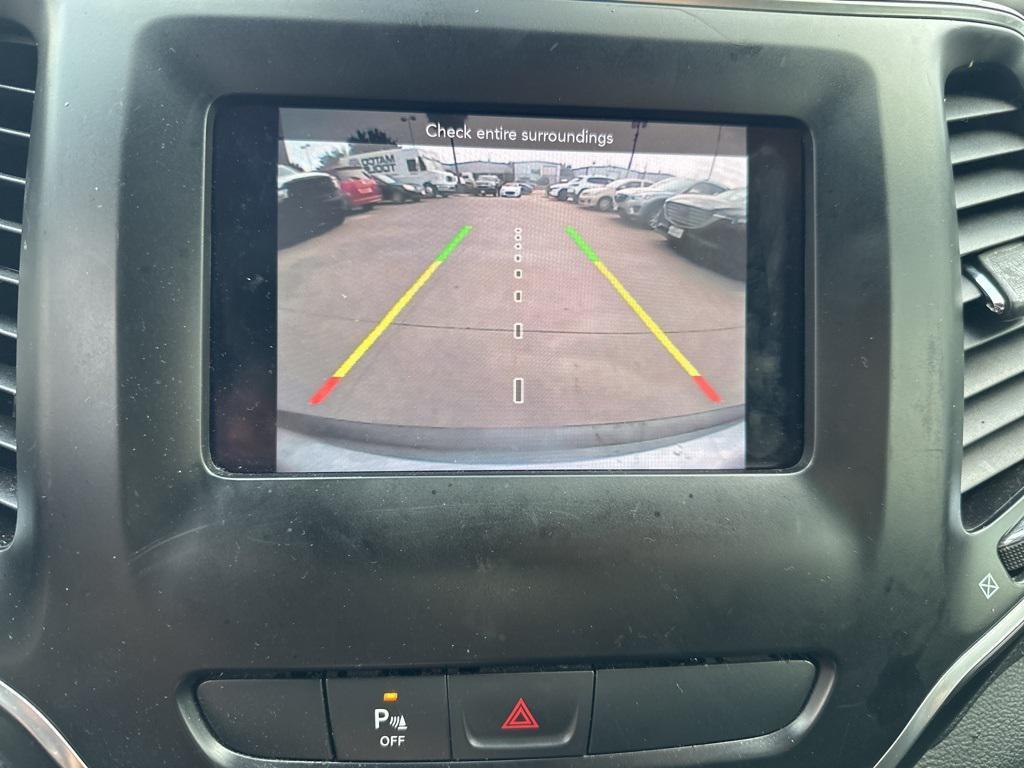 used 2019 Jeep Cherokee car, priced at $11,692