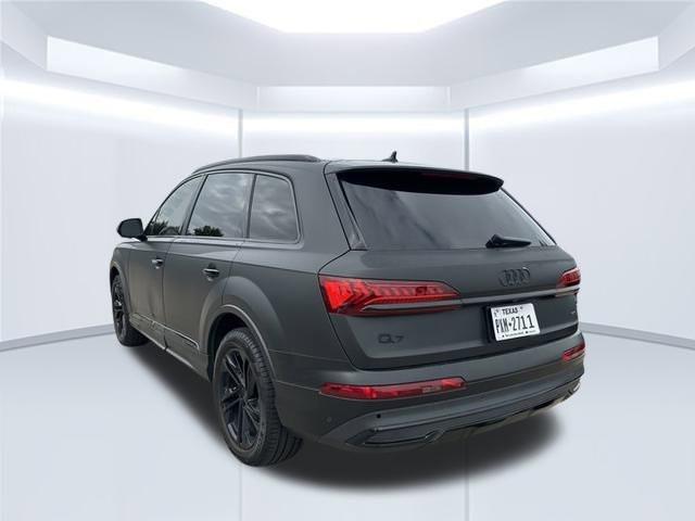 used 2020 Audi Q7 car, priced at $27,366