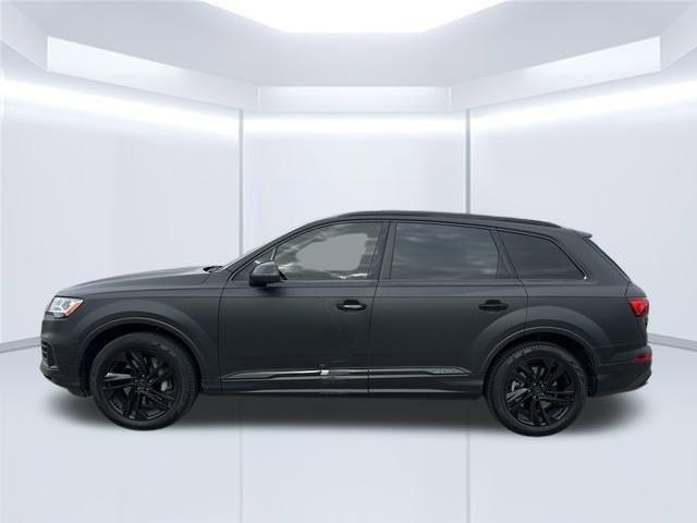 used 2020 Audi Q7 car, priced at $27,366