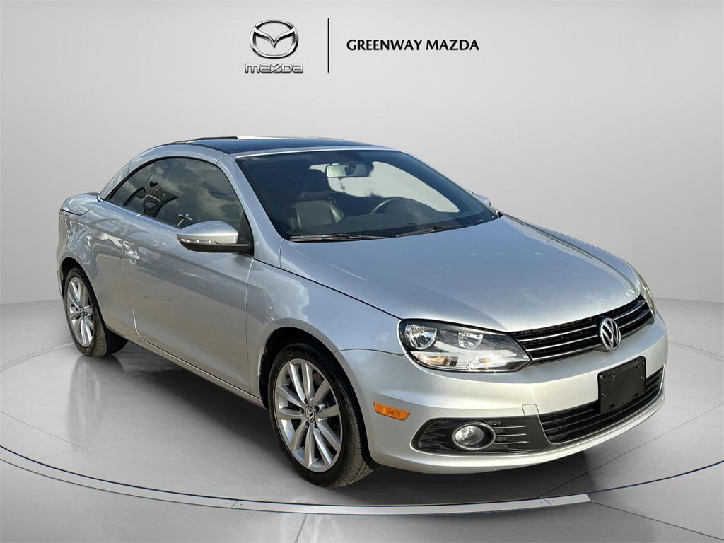 used 2013 Volkswagen Eos car, priced at $7,992