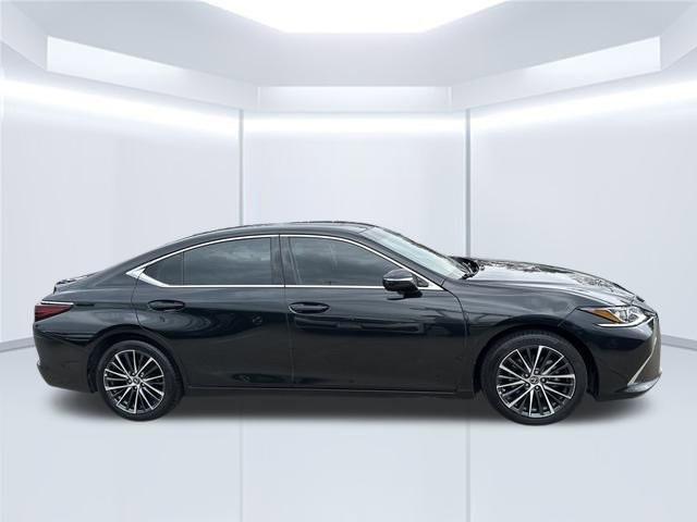 used 2022 Lexus ES 350 car, priced at $34,336