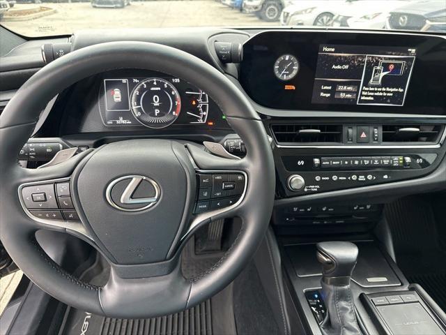 used 2022 Lexus ES 350 car, priced at $34,336