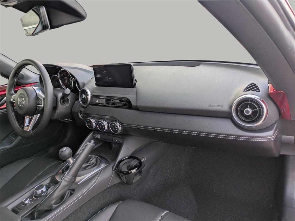 new 2025 Mazda MX-5 Miata RF car, priced at $39,960