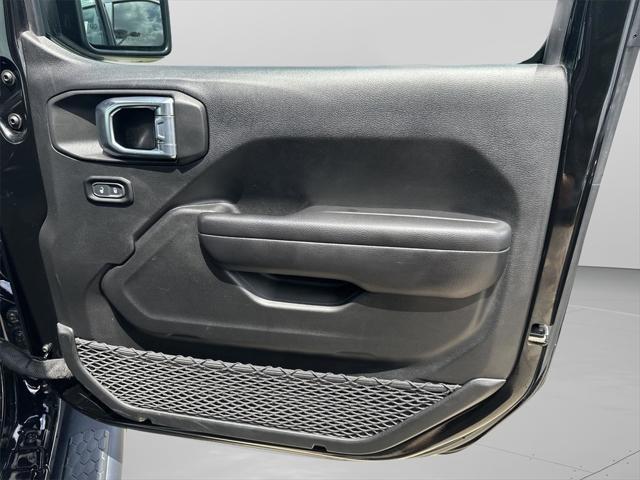 used 2021 Jeep Wrangler Unlimited car, priced at $25,598