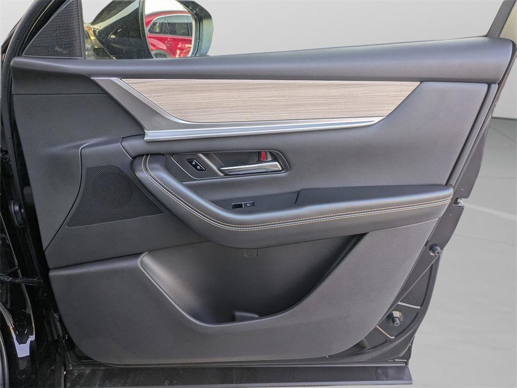 new 2025 Mazda CX-90 car, priced at $42,047