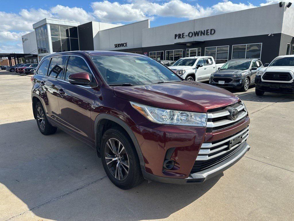 used 2018 Toyota Highlander car, priced at $23,603