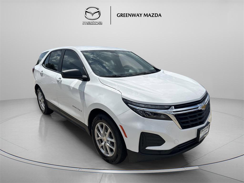 used 2022 Chevrolet Equinox car, priced at $13,684