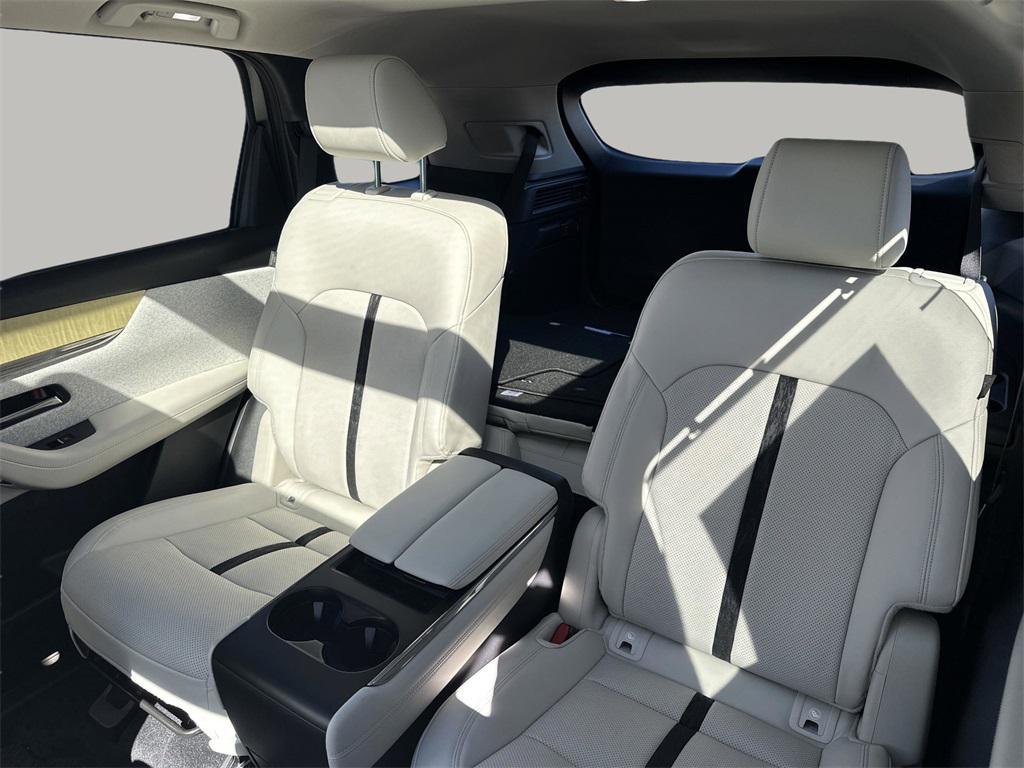 used 2025 Mazda CX-90 car, priced at $46,974