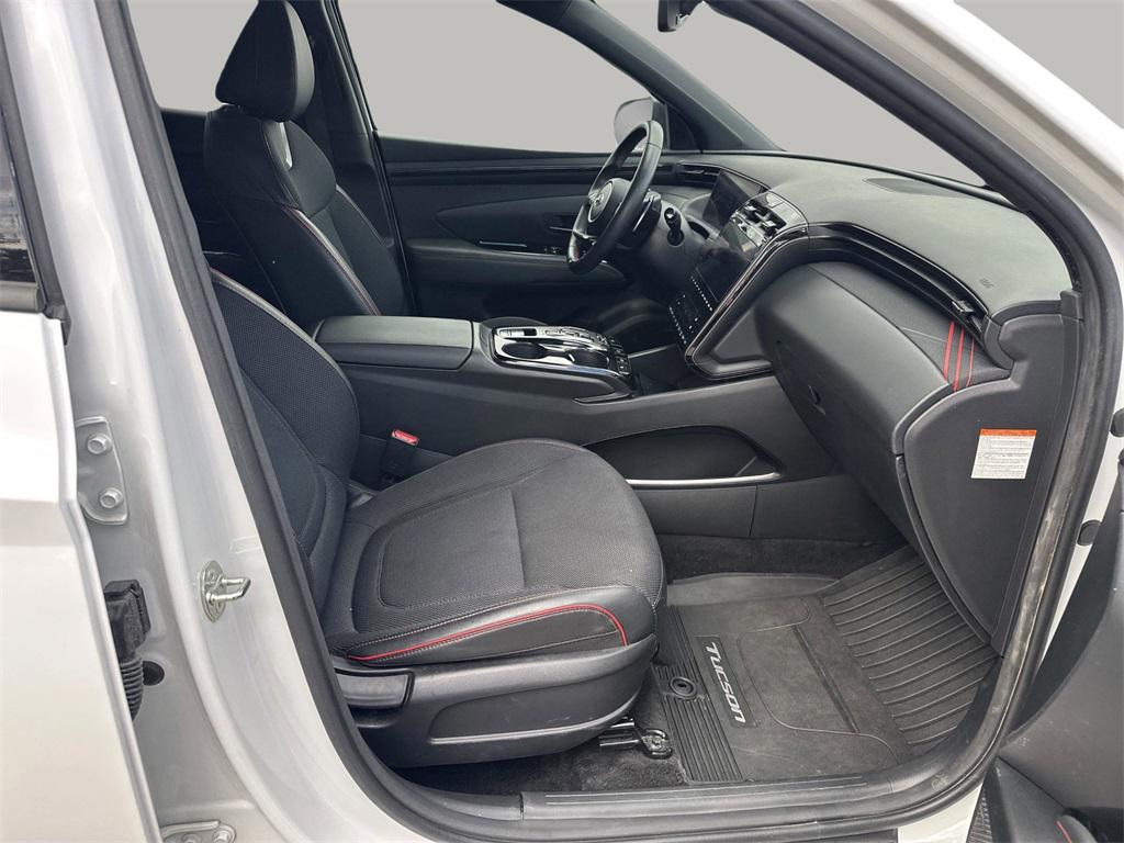 used 2024 Hyundai TUCSON Hybrid car, priced at $27,998