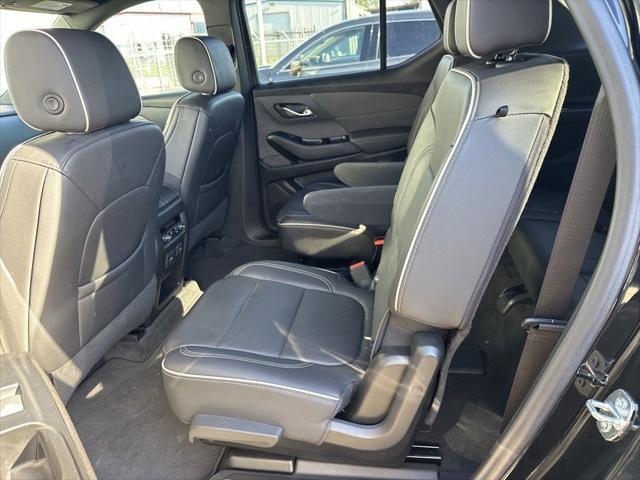 used 2023 Chevrolet Traverse car, priced at $39,258