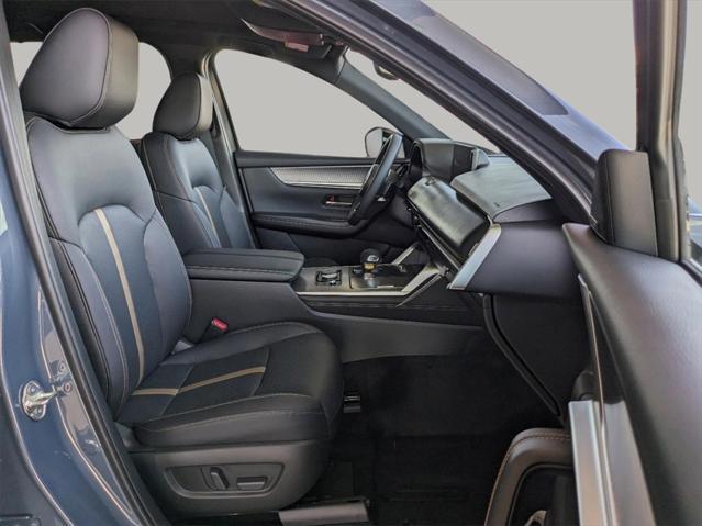 new 2025 Mazda CX-70 PHEV car, priced at $58,366