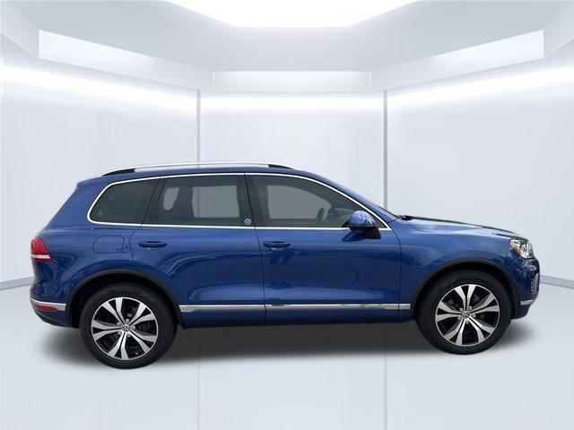 used 2017 Volkswagen Touareg car, priced at $11,900