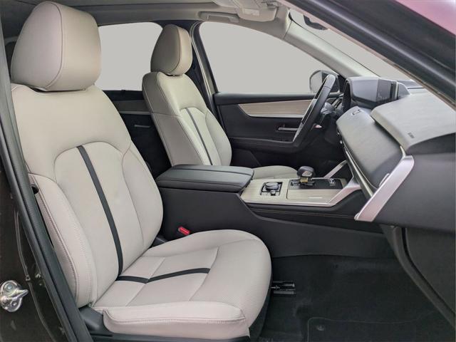 new 2025 Mazda CX-90 car, priced at $47,935