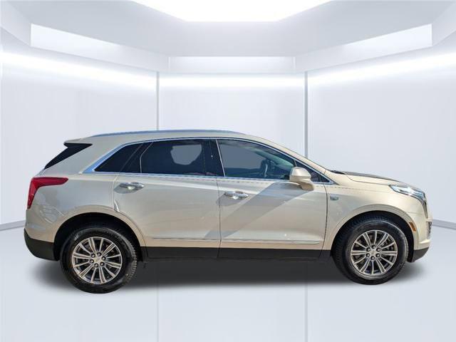 used 2017 Cadillac XT5 car, priced at $21,099