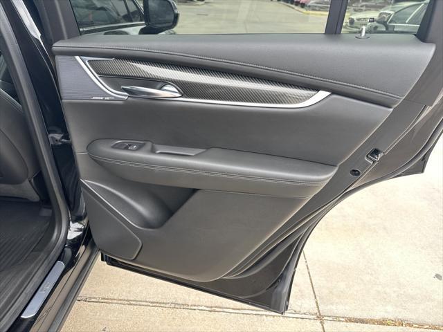 used 2020 Cadillac XT6 car, priced at $32,975
