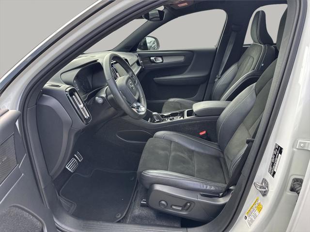 used 2022 Volvo XC40 car, priced at $26,558