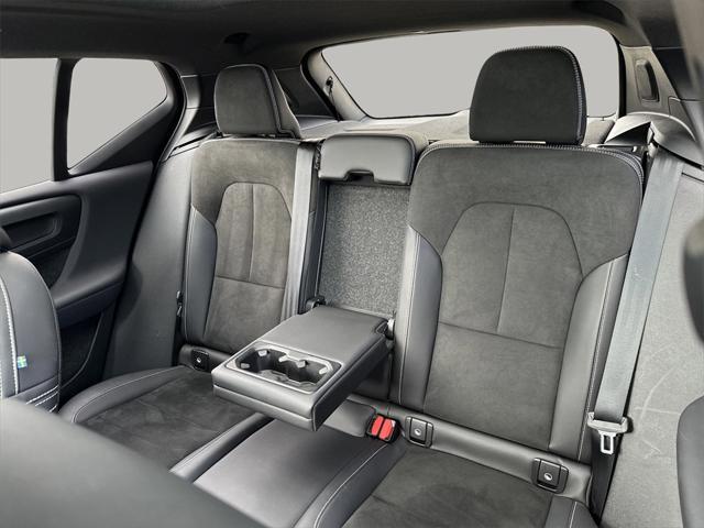 used 2022 Volvo XC40 car, priced at $26,558