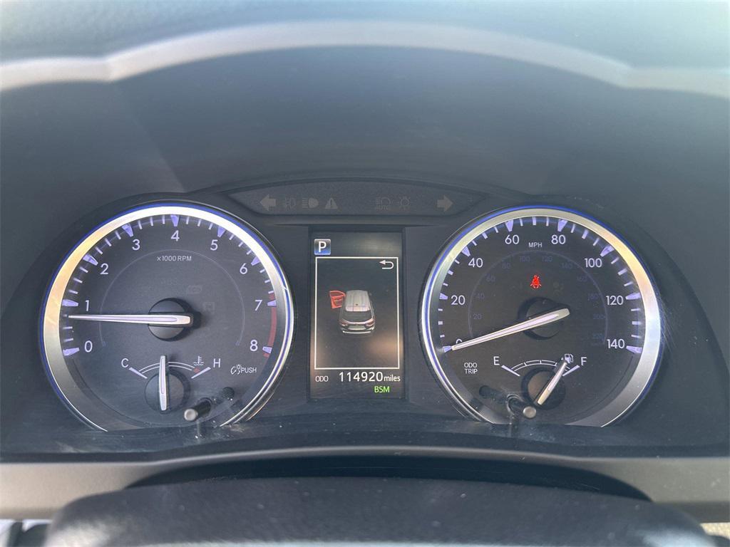 used 2018 Toyota Highlander car, priced at $19,550