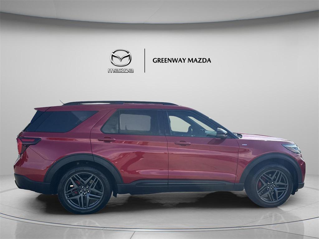 used 2025 Ford Explorer car, priced at $39,998