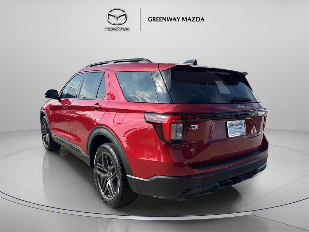 used 2025 Ford Explorer car, priced at $39,998