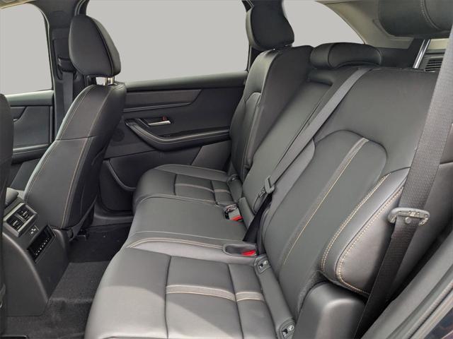 new 2025 Mazda CX-90 car, priced at $39,630