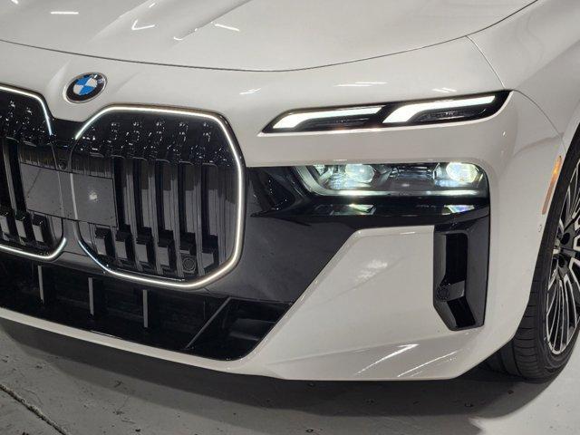 new 2025 BMW 760 car, priced at $144,430