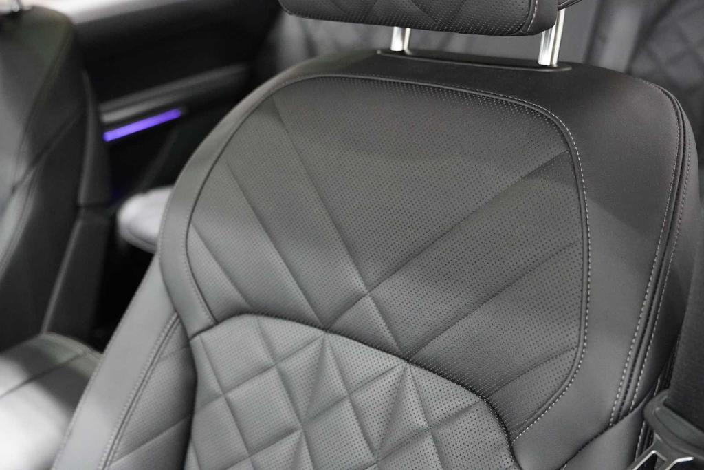 used 2024 BMW X7 car, priced at $70,987
