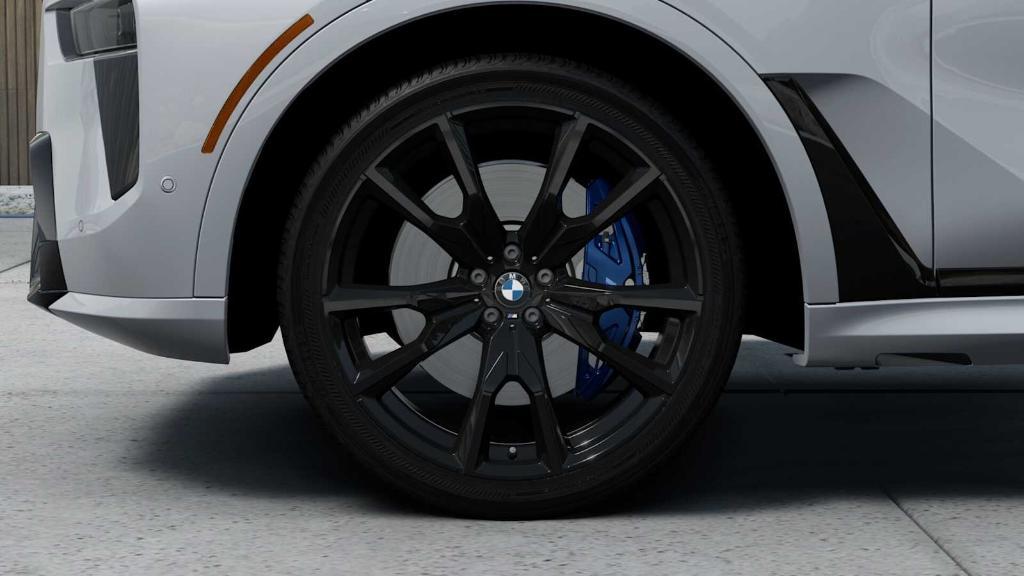 new 2026 BMW X7 car, priced at $101,775