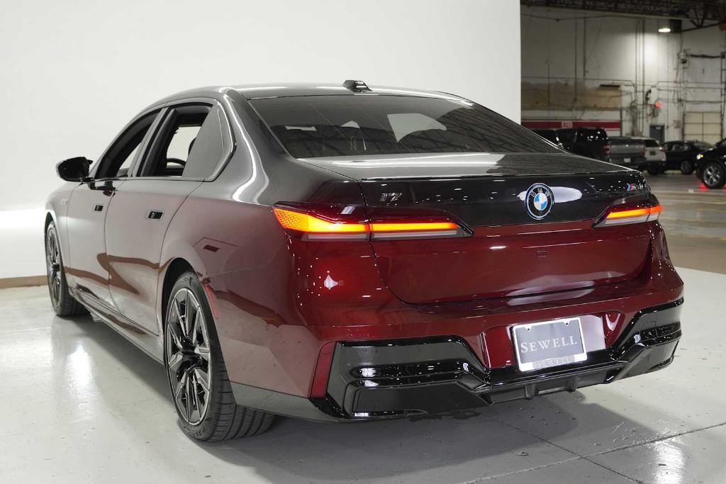 used 2024 BMW i7 car, priced at $139,987