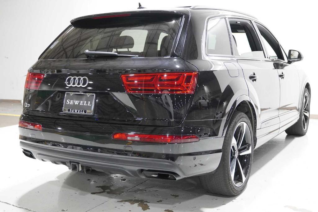 used 2019 Audi Q7 car, priced at $22,777