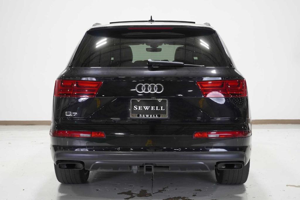used 2019 Audi Q7 car, priced at $22,777