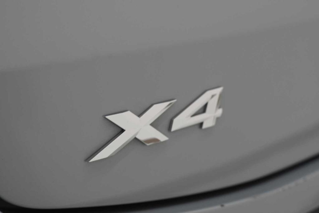 used 2023 BMW X4 car