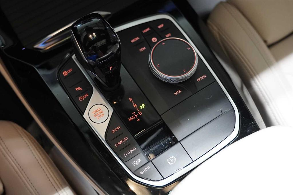 used 2023 BMW X4 car
