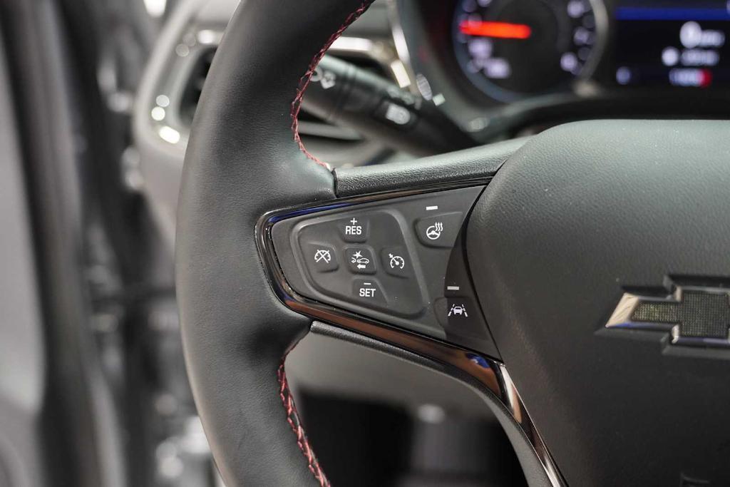 used 2023 Chevrolet Equinox car, priced at $27,988