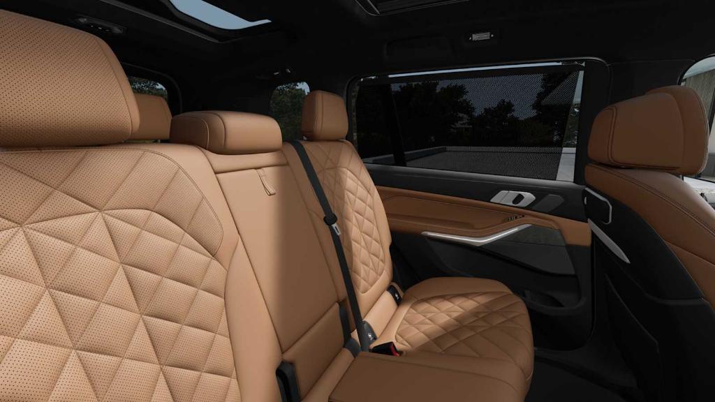 new 2026 BMW X7 car, priced at $97,775