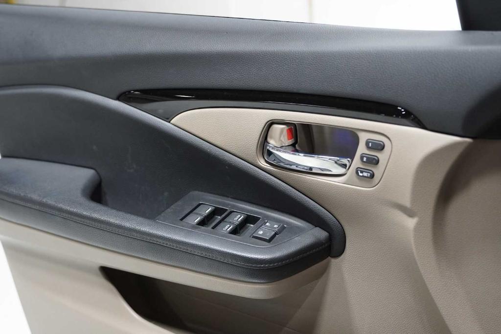 used 2018 Honda Pilot car, priced at $25,988